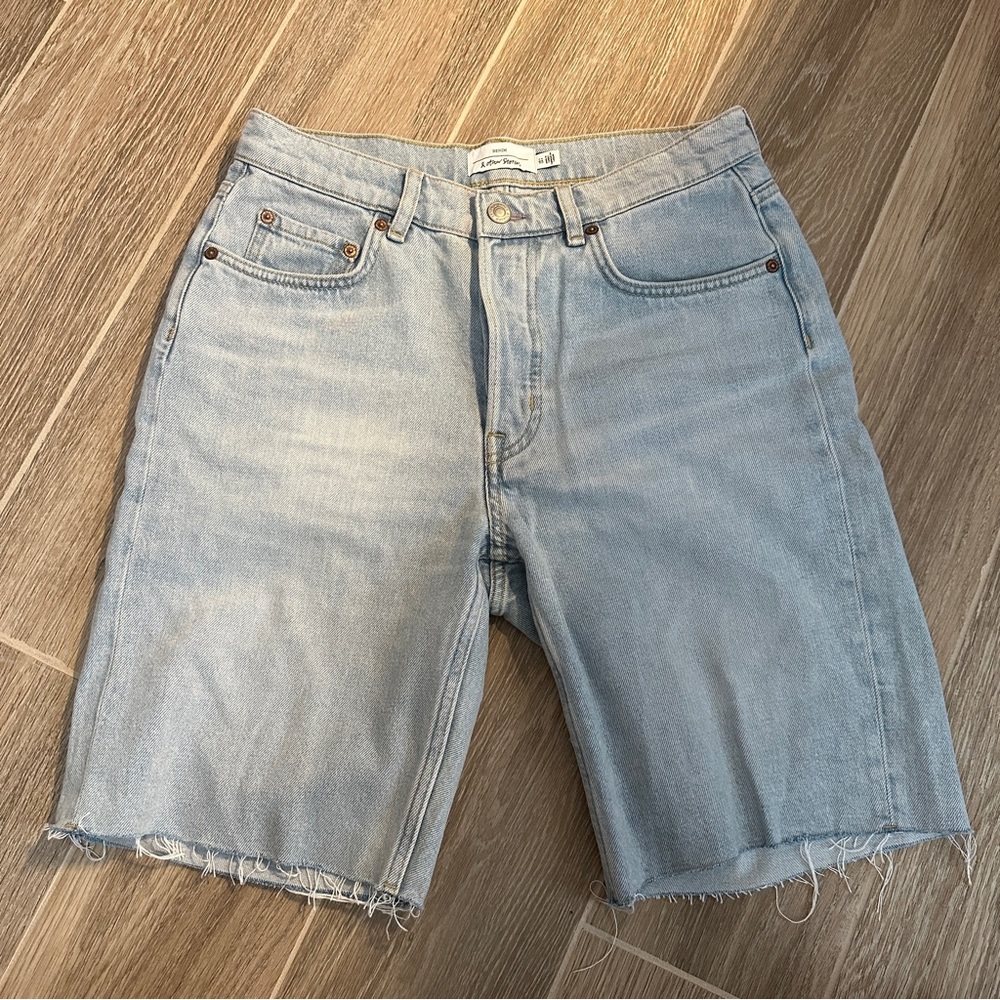 & Other Stories Relaxed Bermuda Shorts